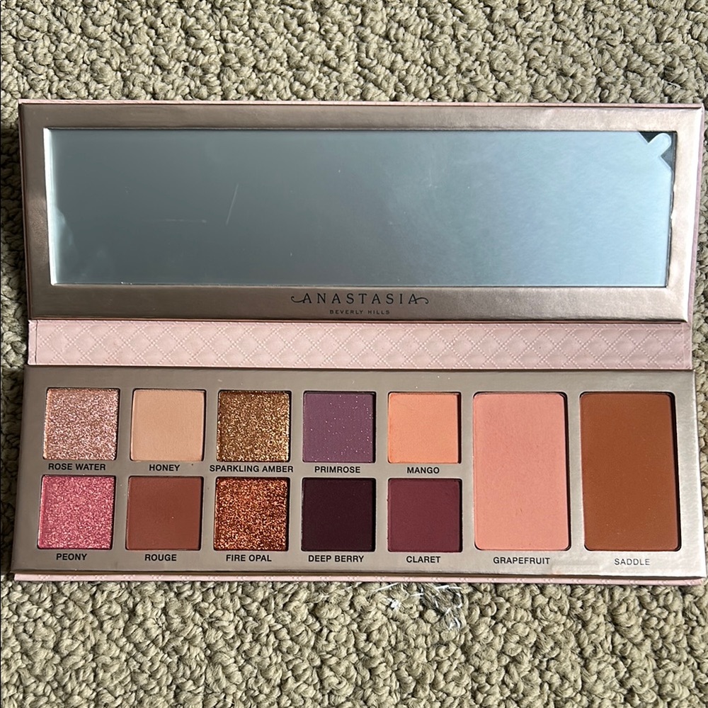 Anastasia Beverly Hills Primrose palette